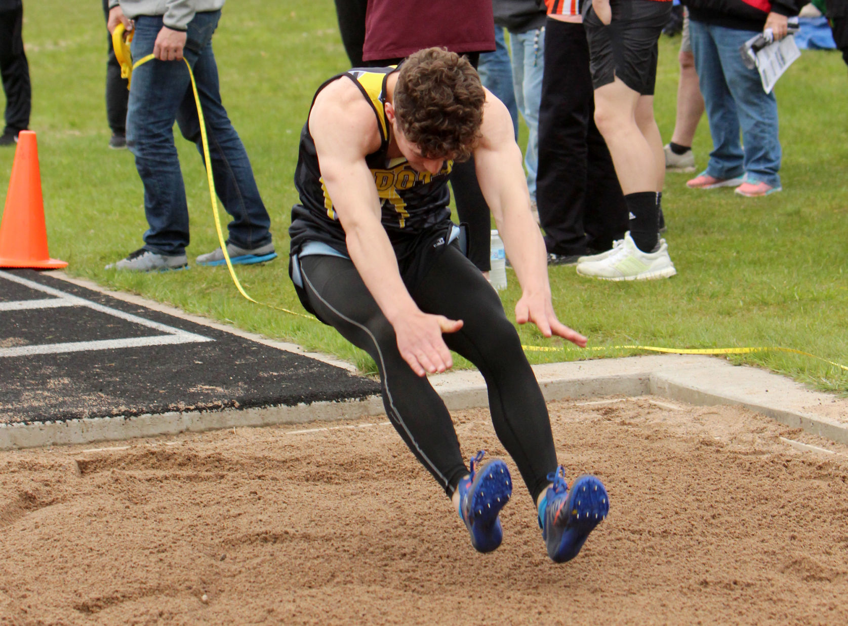 Division 3 track and field sectionals at Cameron 5-23-19